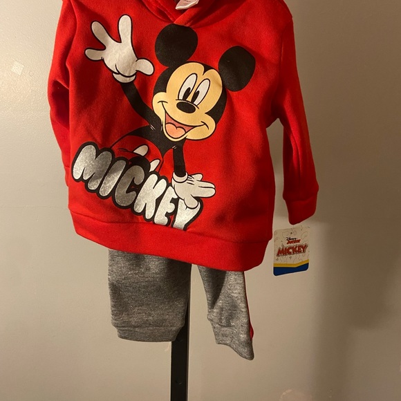 Mickey Mouse 2 piece set and Separate Mickey sweatshirt (Bundle) - Picture 4 of 15